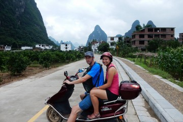Driving in China, Renting a scooter, Yangshuo, Xingping,